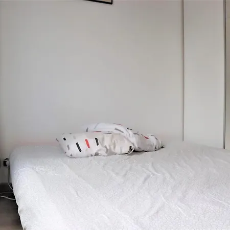 Superb Studio Near Montmartre Paris