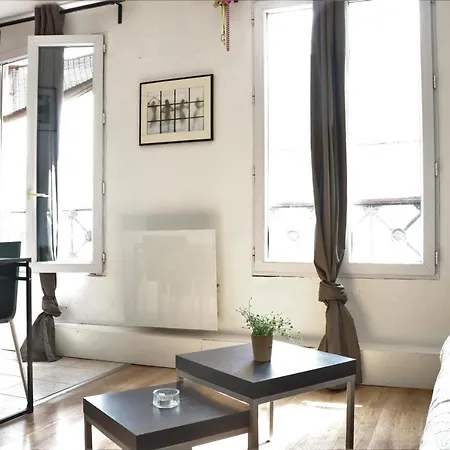 Apartment Superb Studio Near Montmartre Paris